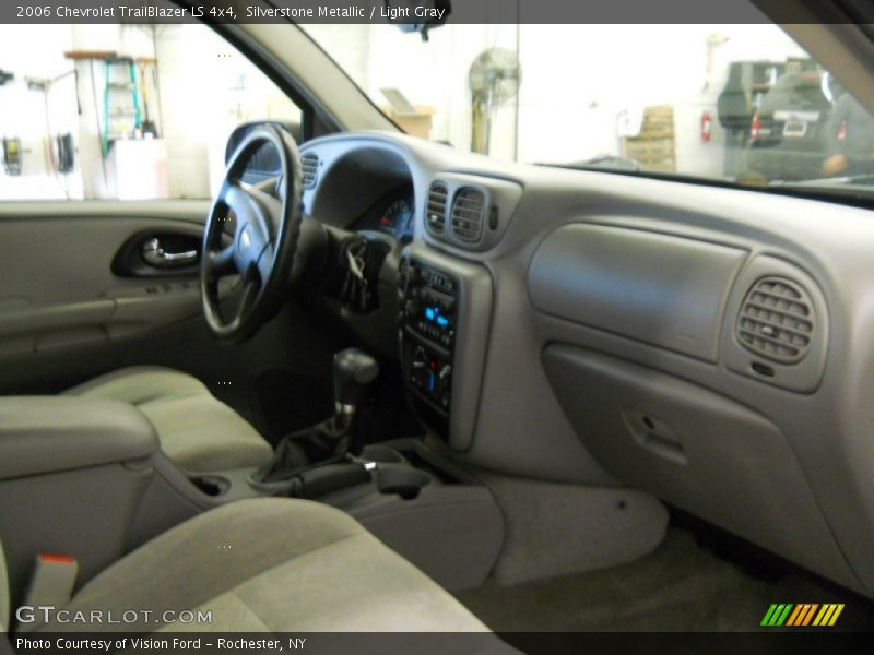 Silverstone Metallic / Light Gray 2006 Chevrolet TrailBlazer LS 4x4