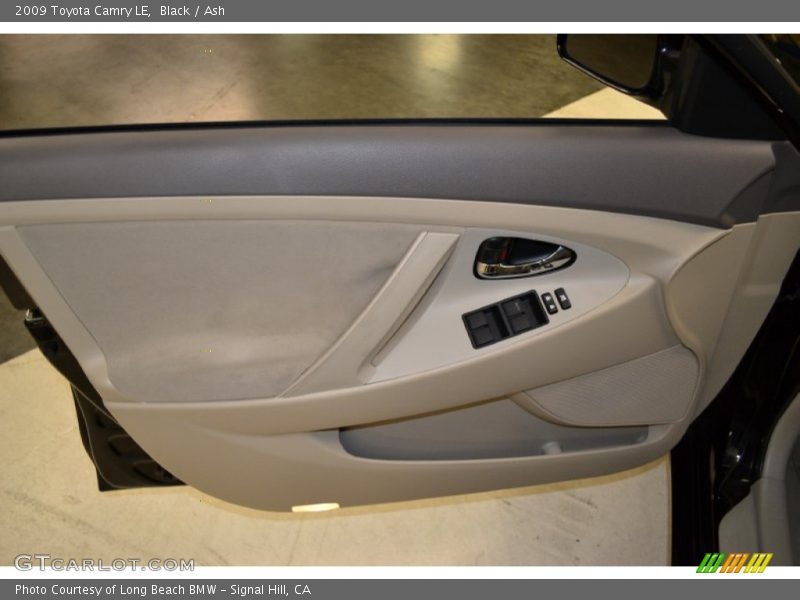 Black / Ash 2009 Toyota Camry LE