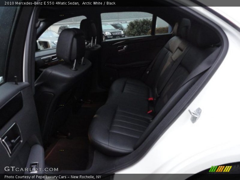 Arctic White / Black 2010 Mercedes-Benz E 550 4Matic Sedan