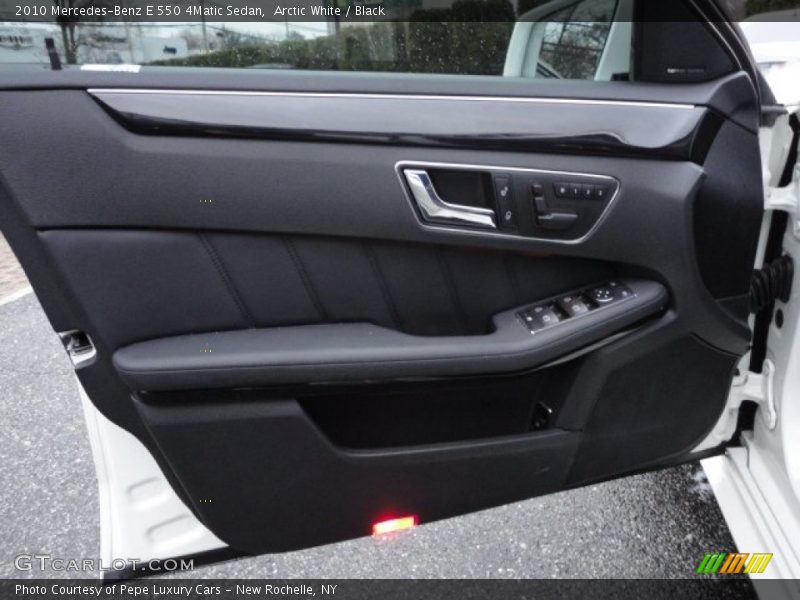 Arctic White / Black 2010 Mercedes-Benz E 550 4Matic Sedan