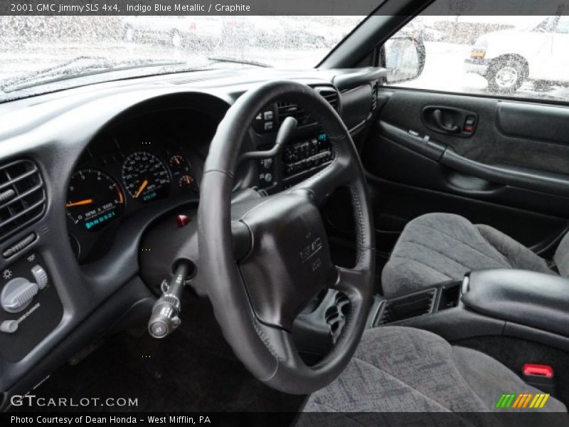  2001 Jimmy SLS 4x4 Steering Wheel