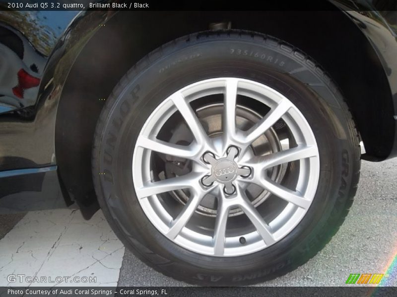Brilliant Black / Black 2010 Audi Q5 3.2 quattro