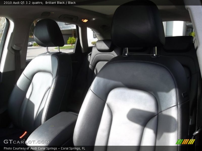 Brilliant Black / Black 2010 Audi Q5 3.2 quattro