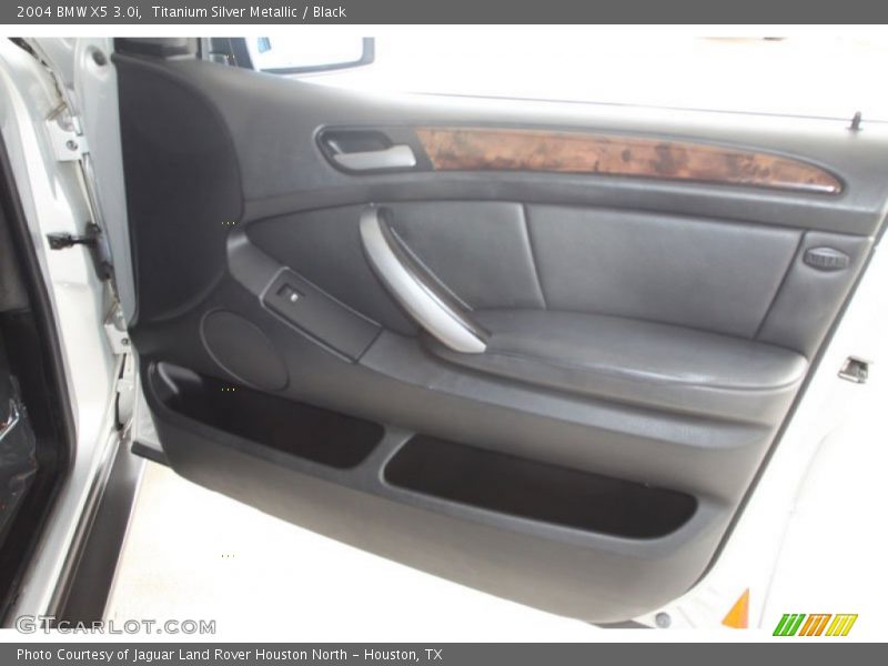 Titanium Silver Metallic / Black 2004 BMW X5 3.0i