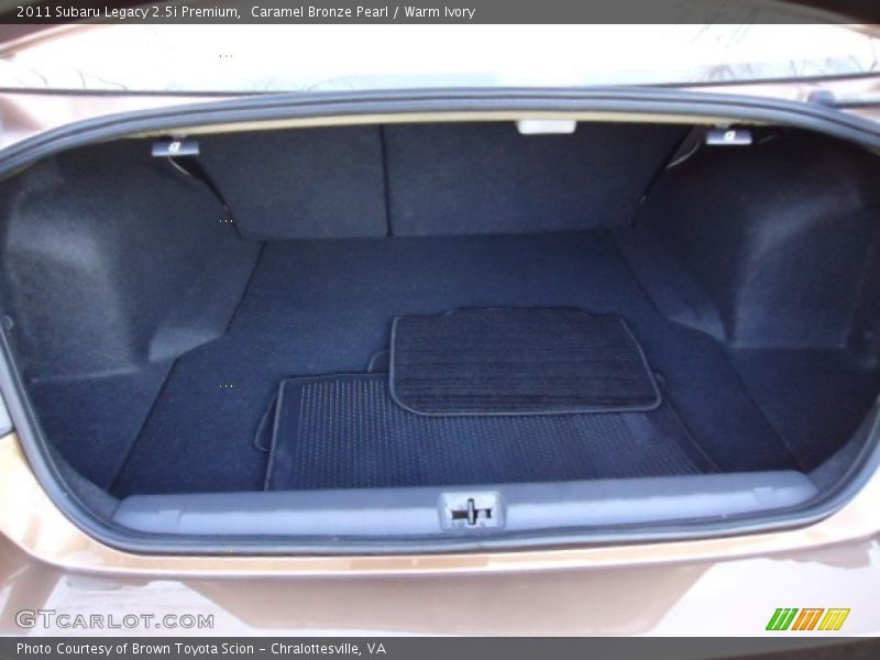 Caramel Bronze Pearl / Warm Ivory 2011 Subaru Legacy 2.5i Premium
