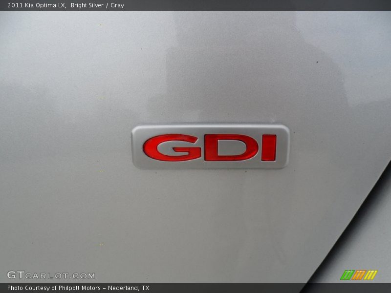 Bright Silver / Gray 2011 Kia Optima LX