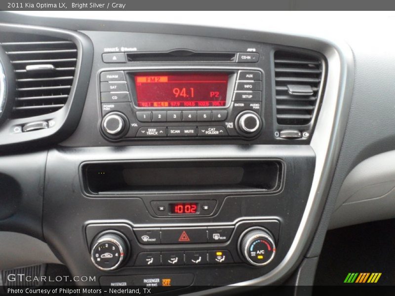Bright Silver / Gray 2011 Kia Optima LX