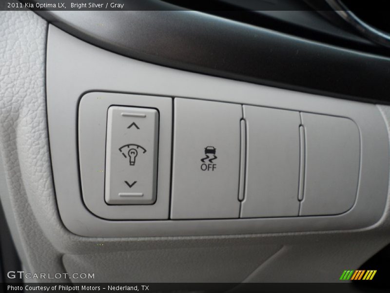 Bright Silver / Gray 2011 Kia Optima LX