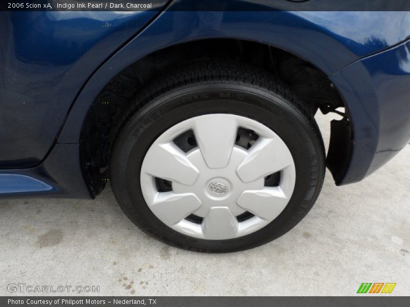 Indigo Ink Pearl / Dark Charcoal 2006 Scion xA