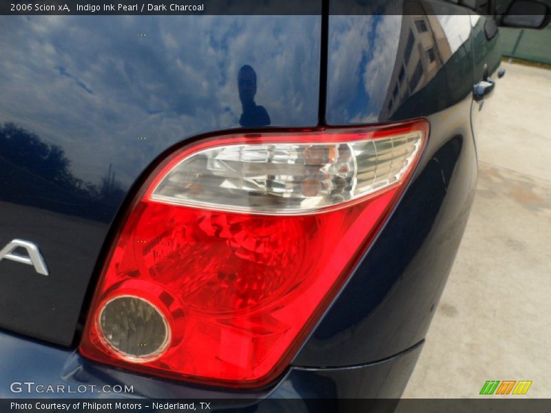 Indigo Ink Pearl / Dark Charcoal 2006 Scion xA