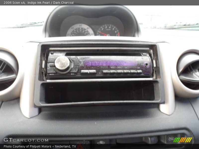 Indigo Ink Pearl / Dark Charcoal 2006 Scion xA