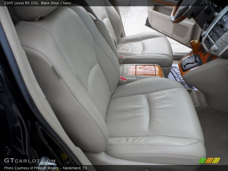 Black Onyx / Ivory 2005 Lexus RX 330