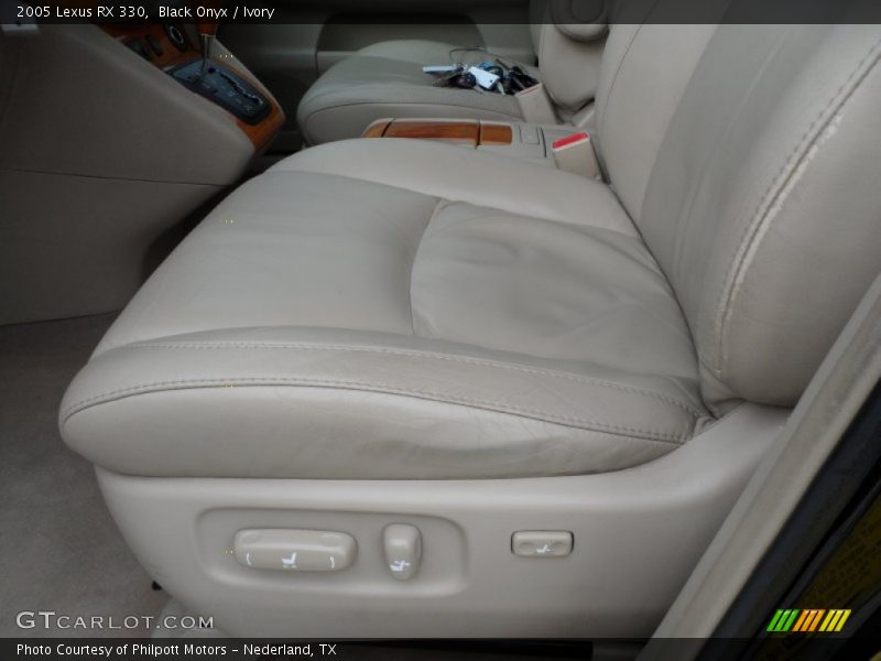 Black Onyx / Ivory 2005 Lexus RX 330