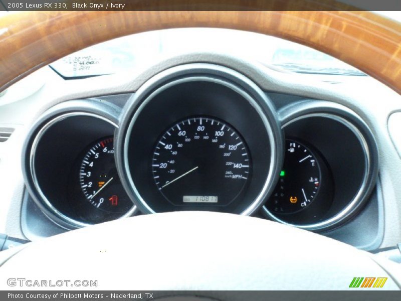 Black Onyx / Ivory 2005 Lexus RX 330