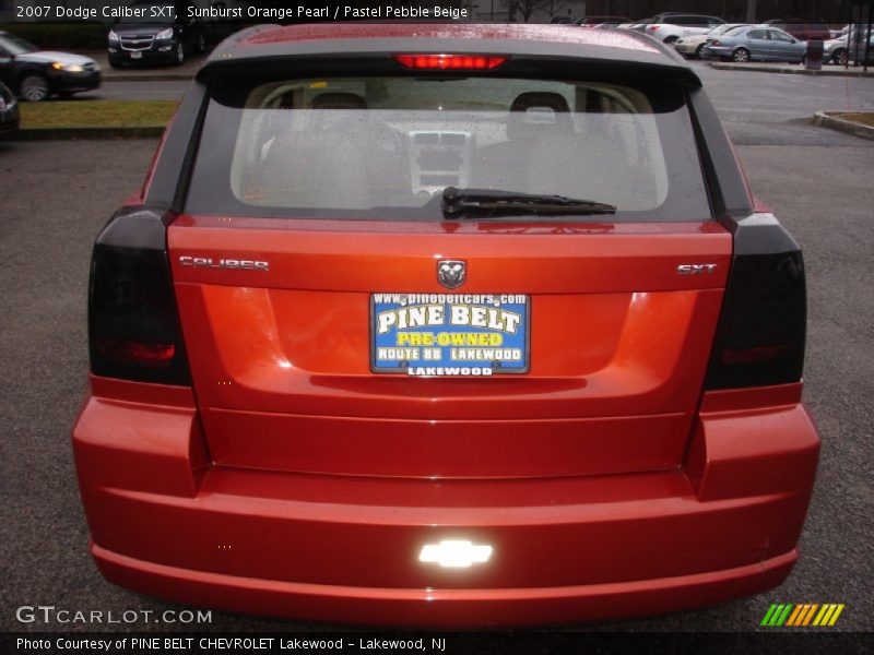 Sunburst Orange Pearl / Pastel Pebble Beige 2007 Dodge Caliber SXT