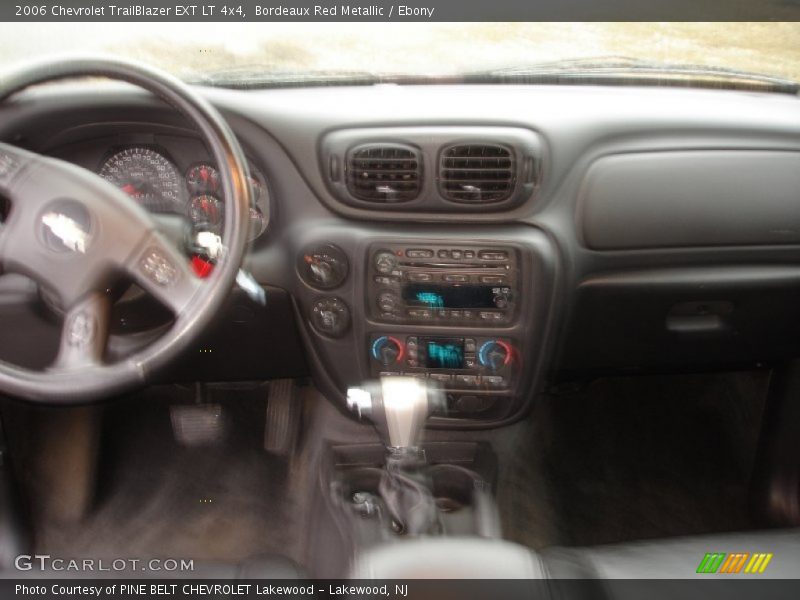 Bordeaux Red Metallic / Ebony 2006 Chevrolet TrailBlazer EXT LT 4x4