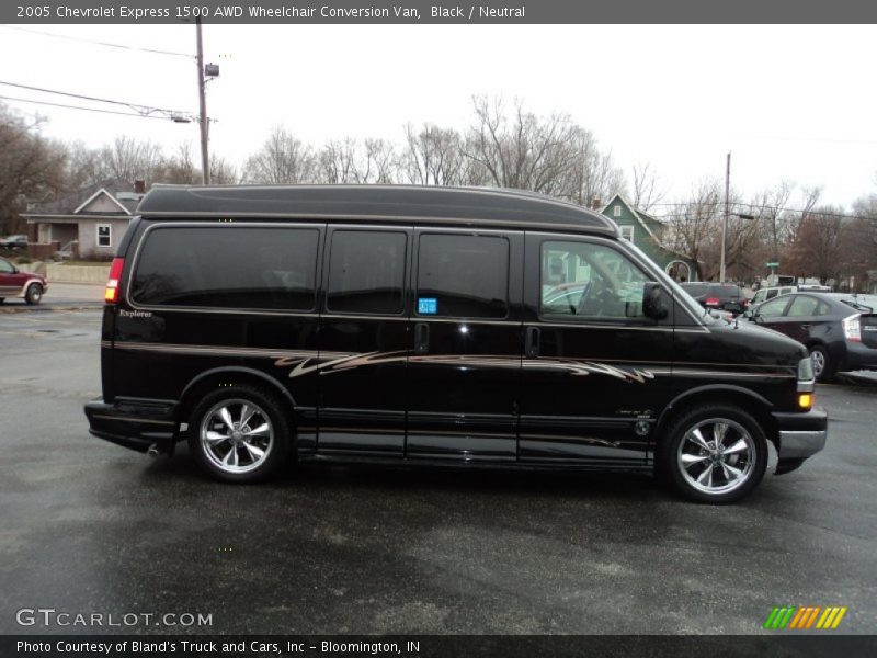 Black / Neutral 2005 Chevrolet Express 1500 AWD Wheelchair Conversion Van