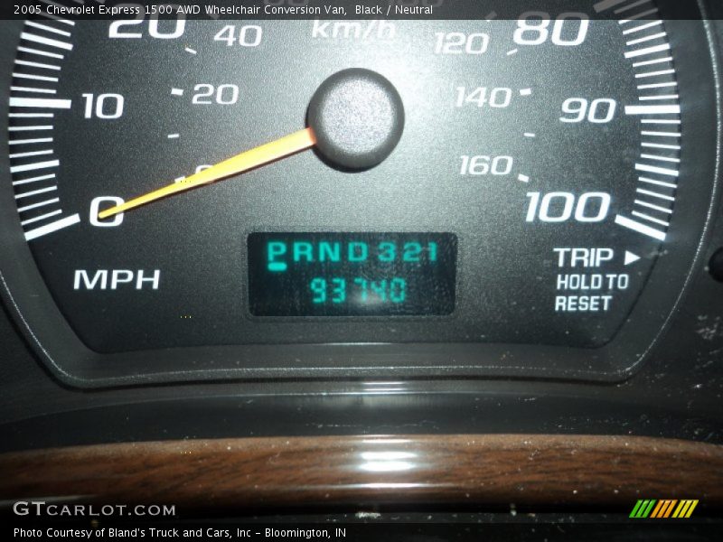 Black / Neutral 2005 Chevrolet Express 1500 AWD Wheelchair Conversion Van