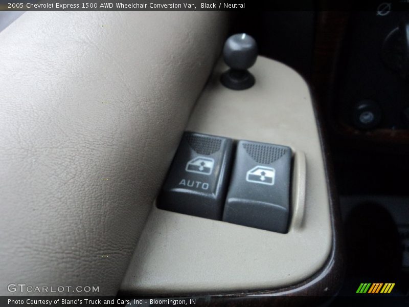 Black / Neutral 2005 Chevrolet Express 1500 AWD Wheelchair Conversion Van