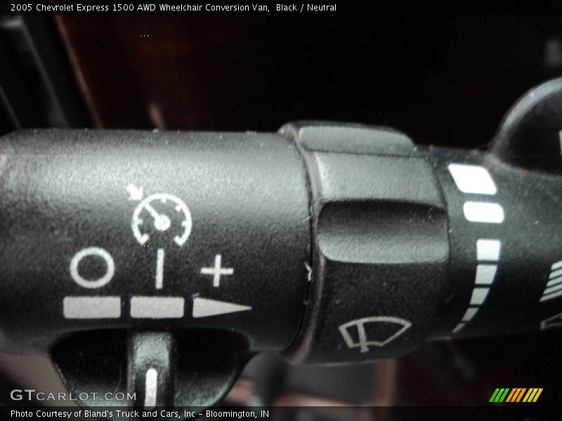 Black / Neutral 2005 Chevrolet Express 1500 AWD Wheelchair Conversion Van