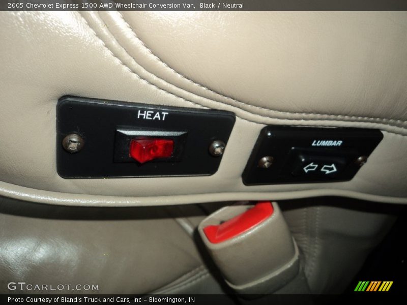 Black / Neutral 2005 Chevrolet Express 1500 AWD Wheelchair Conversion Van