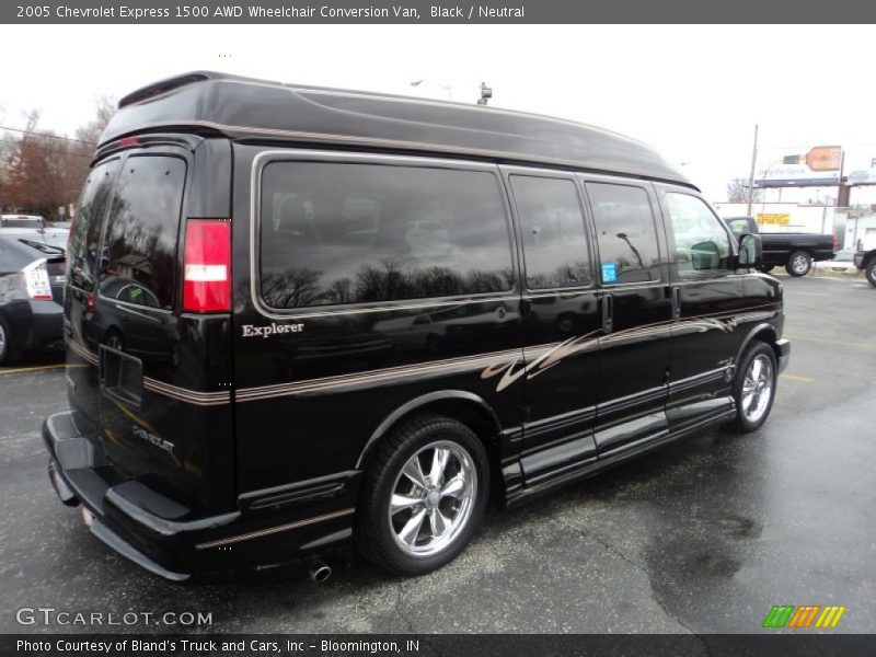 Black / Neutral 2005 Chevrolet Express 1500 AWD Wheelchair Conversion Van