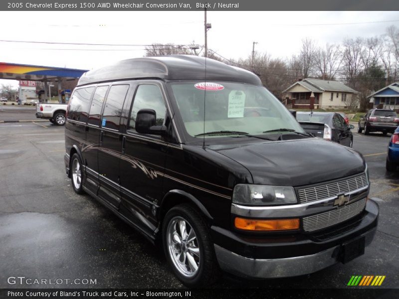 Black / Neutral 2005 Chevrolet Express 1500 AWD Wheelchair Conversion Van