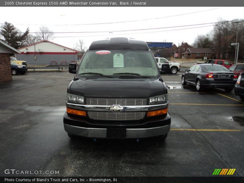 Black / Neutral 2005 Chevrolet Express 1500 AWD Wheelchair Conversion Van