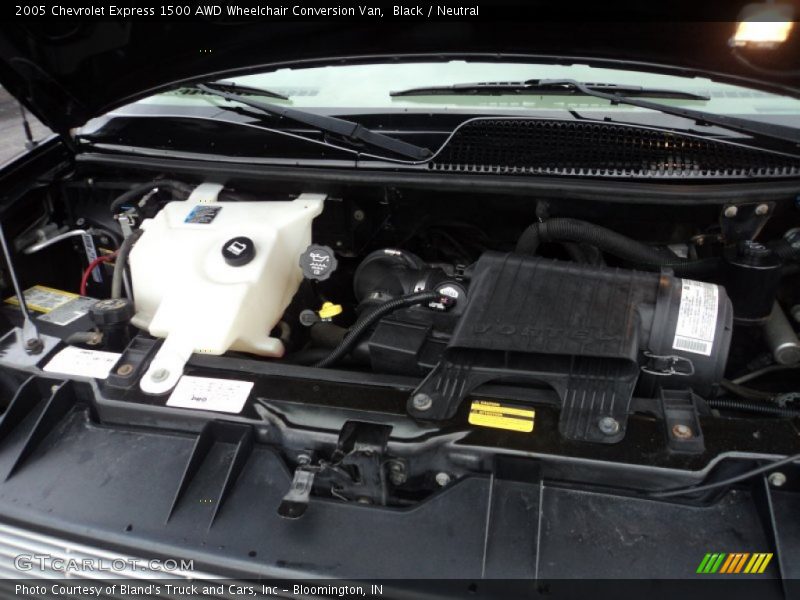 Black / Neutral 2005 Chevrolet Express 1500 AWD Wheelchair Conversion Van