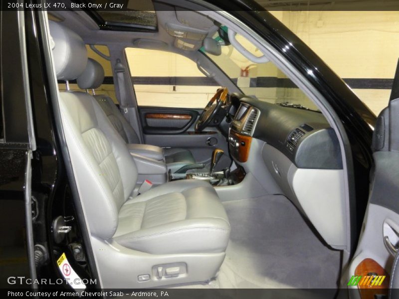 Black Onyx / Gray 2004 Lexus LX 470