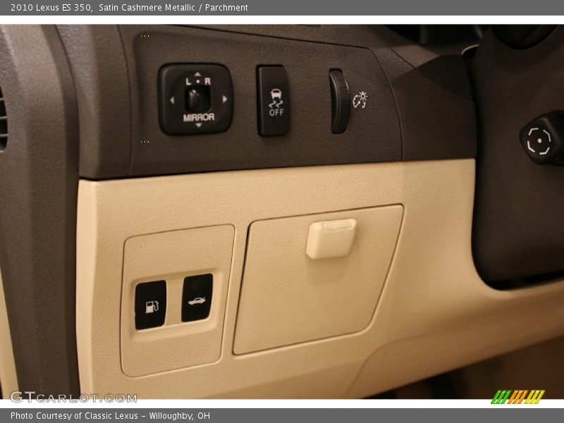 Satin Cashmere Metallic / Parchment 2010 Lexus ES 350