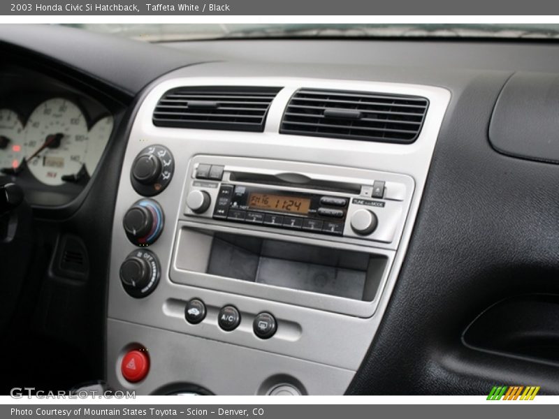 Audio System of 2003 Civic Si Hatchback