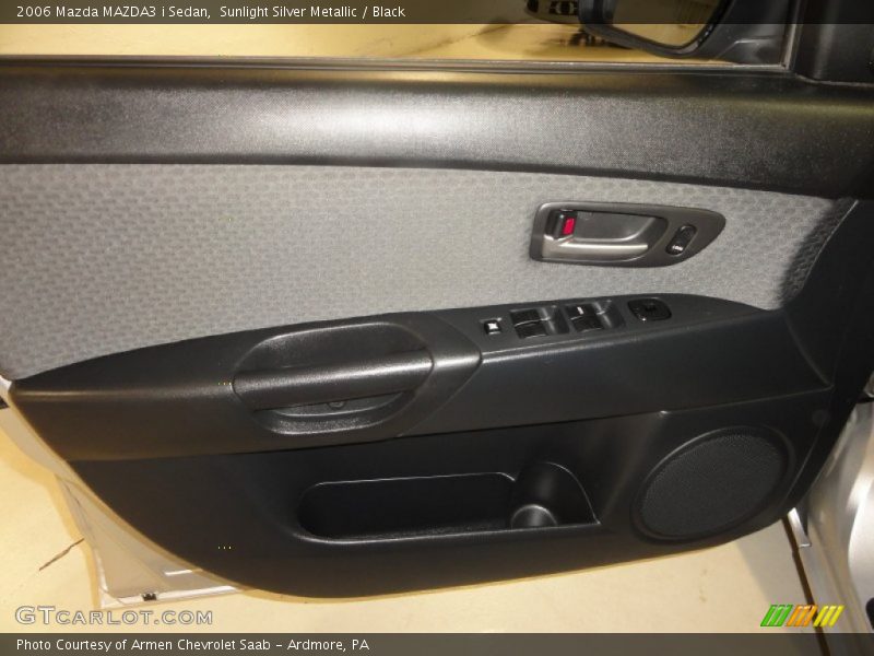 Sunlight Silver Metallic / Black 2006 Mazda MAZDA3 i Sedan