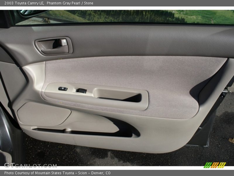 Phantom Gray Pearl / Stone 2003 Toyota Camry LE
