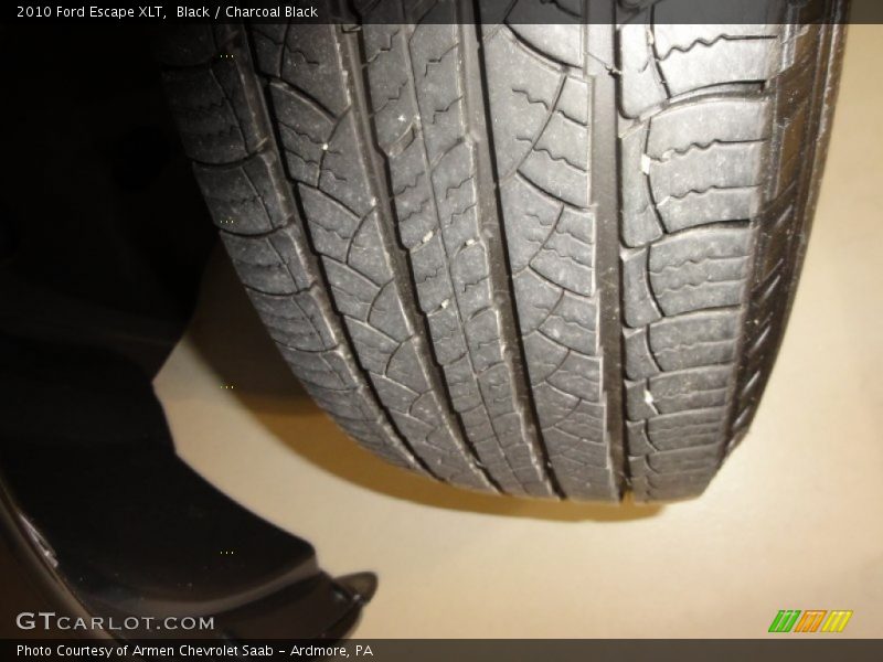 Black / Charcoal Black 2010 Ford Escape XLT