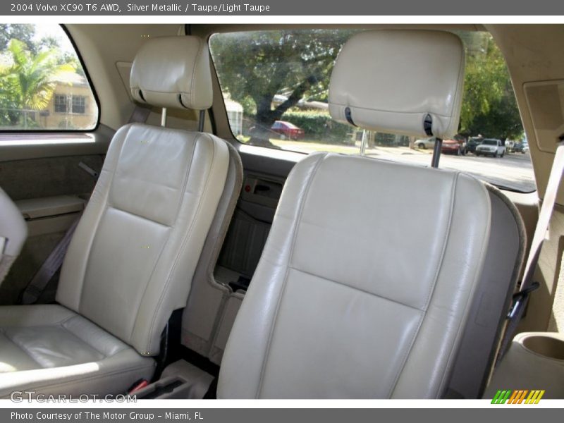 Silver Metallic / Taupe/Light Taupe 2004 Volvo XC90 T6 AWD