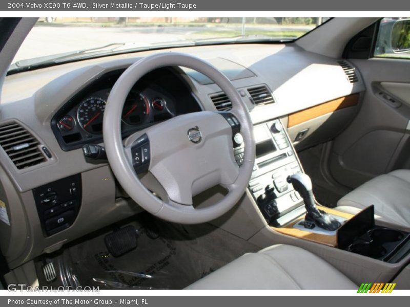 Silver Metallic / Taupe/Light Taupe 2004 Volvo XC90 T6 AWD