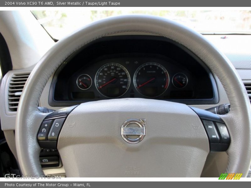 Silver Metallic / Taupe/Light Taupe 2004 Volvo XC90 T6 AWD