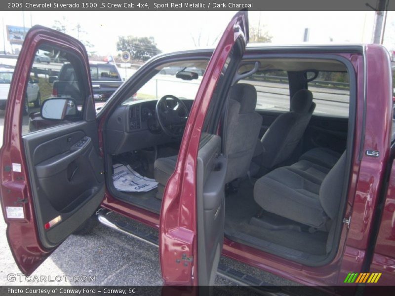 Sport Red Metallic / Dark Charcoal 2005 Chevrolet Silverado 1500 LS Crew Cab 4x4