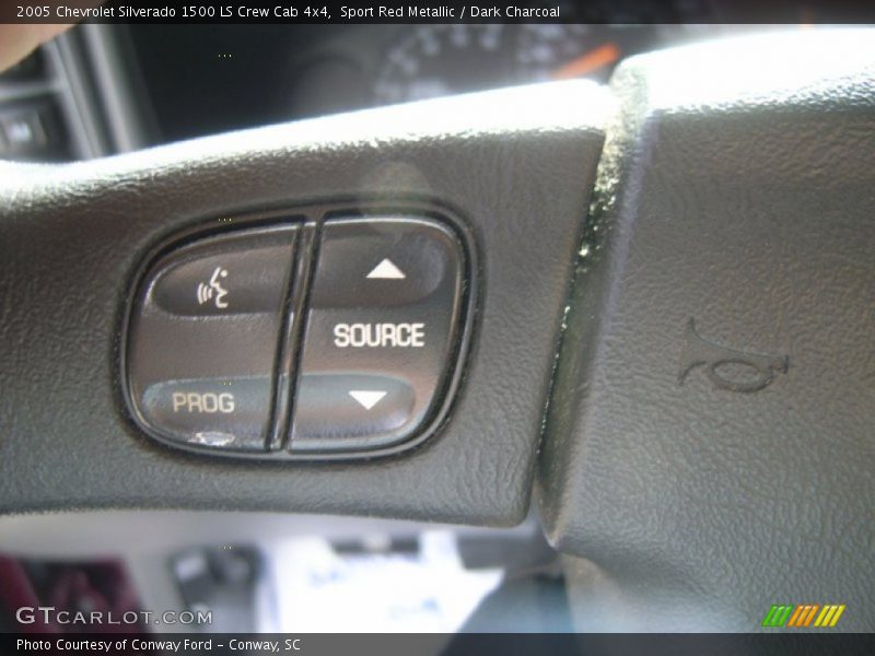 Sport Red Metallic / Dark Charcoal 2005 Chevrolet Silverado 1500 LS Crew Cab 4x4