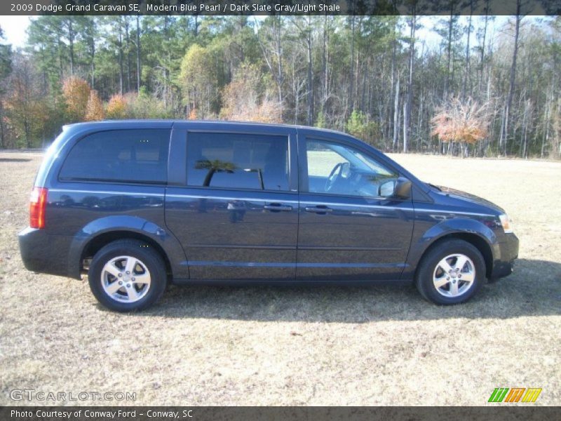Modern Blue Pearl / Dark Slate Gray/Light Shale 2009 Dodge Grand Caravan SE