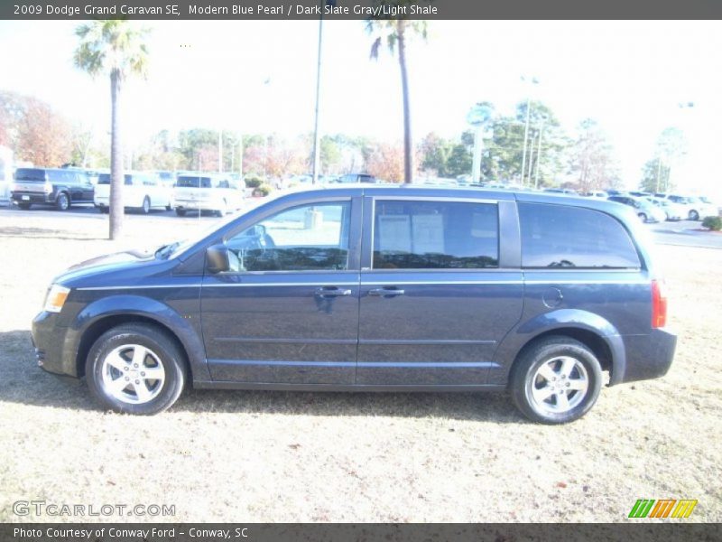 Modern Blue Pearl / Dark Slate Gray/Light Shale 2009 Dodge Grand Caravan SE