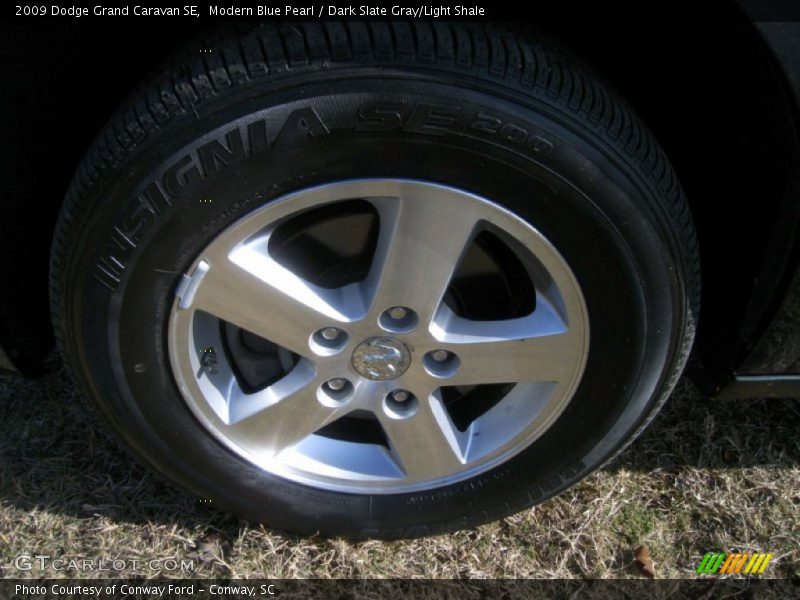 Modern Blue Pearl / Dark Slate Gray/Light Shale 2009 Dodge Grand Caravan SE