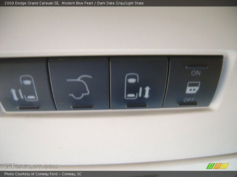 Modern Blue Pearl / Dark Slate Gray/Light Shale 2009 Dodge Grand Caravan SE