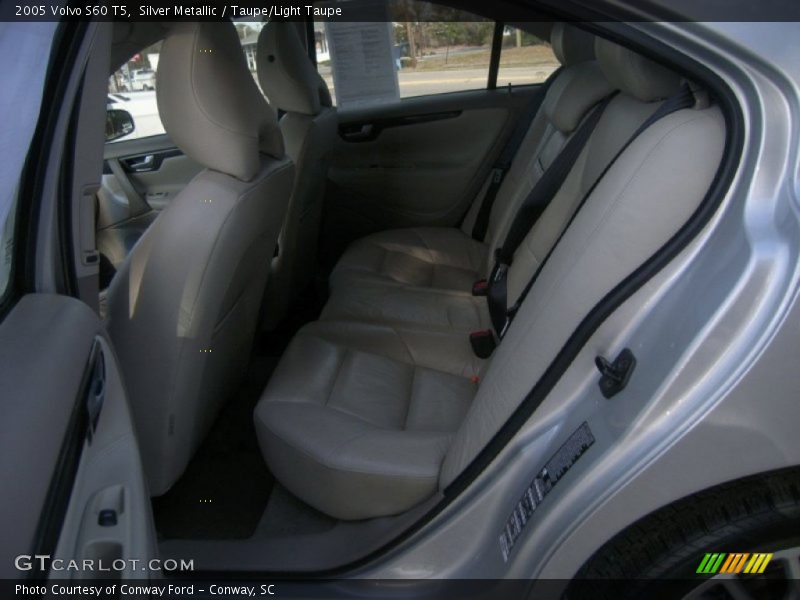 Silver Metallic / Taupe/Light Taupe 2005 Volvo S60 T5