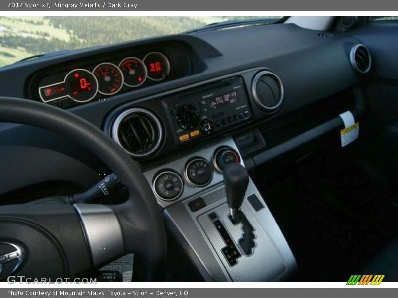 Stingray Metallic / Dark Gray 2012 Scion xB