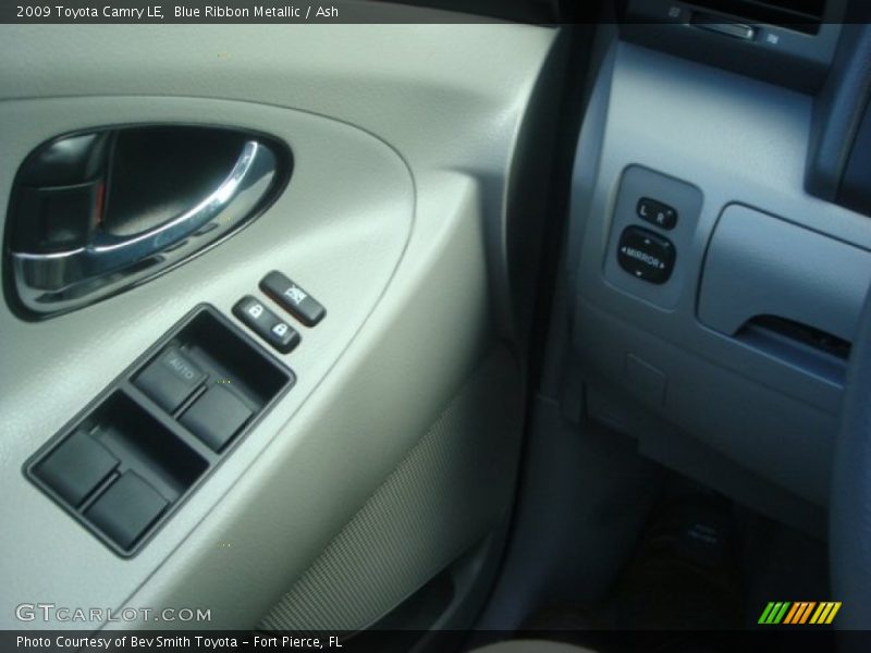 Blue Ribbon Metallic / Ash 2009 Toyota Camry LE