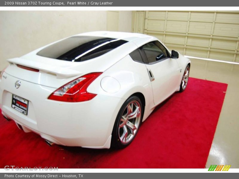 Pearl White / Gray Leather 2009 Nissan 370Z Touring Coupe