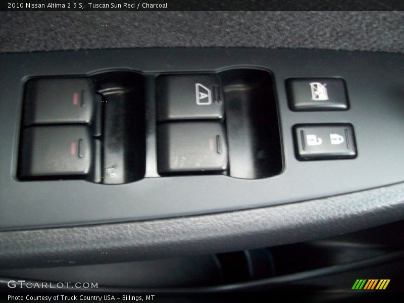 Tuscan Sun Red / Charcoal 2010 Nissan Altima 2.5 S