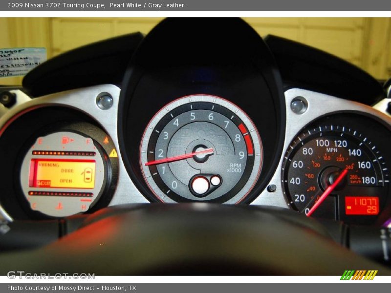Pearl White / Gray Leather 2009 Nissan 370Z Touring Coupe
